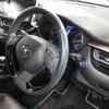 toyota c-hr 2018 -TOYOTA--C-HR DAA-ZYX10--ZYX10-2114098---TOYOTA--C-HR DAA-ZYX10--ZYX10-2114098- image 9