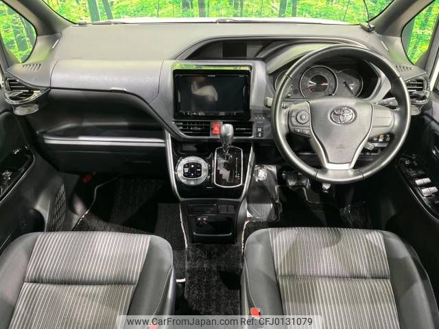 toyota voxy 2019 -TOYOTA--Voxy DBA-ZRR85W--ZRR85-0130090---TOYOTA--Voxy DBA-ZRR85W--ZRR85-0130090- image 2