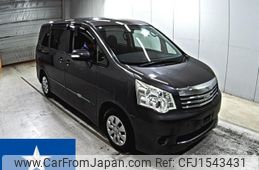 toyota noah 2013 CFJ1543431