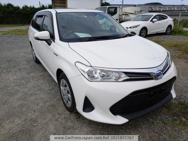toyota corolla-fielder 2018 CFJ1857767 image 2