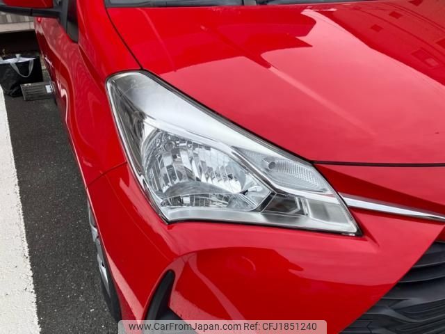 toyota vitz 2017 CFJ1851240 image 2