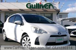 toyota aqua 2012 -TOYOTA--AQUA DAA-NHP10--NHP10-6042197---TOYOTA--AQUA DAA-NHP10--NHP10-6042197-