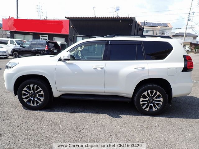 toyota land-cruiser-prado 2022 CFJ1603429 image 2