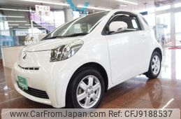 2010 Toyota Iq DBA-KGJ10 - Car Price $4,310
