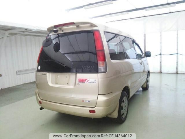 2001 Toyota Noah 2WD - Car Price $1,963