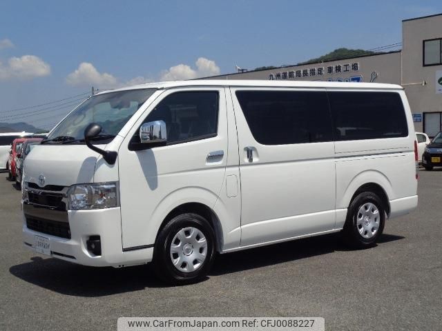 toyota hiace-van 2024 GOO_JP_700080015330240807002 image 1