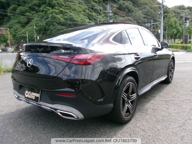 mercedes-benz glc-class 2023 CFJ1803750 image 2