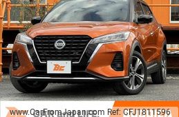 nissan kix 2022 CFJ1811596