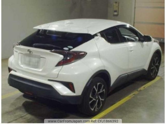 toyota c-hr 2017 CFJ1866392 image 2