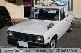 nissan sunny-truck 1993 -NISSAN 【千葉 400ﾋ9837】--Sunny Truck R-B122--B122-047699---NISSAN 【千葉 400ﾋ9837】--Sunny Truck R-B122--B122-047699-