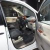 toyota noah 2005 CFJ1726589 image 13