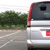 nissan serena 2009 G00103 image 18