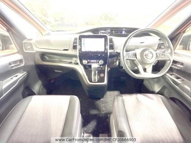 nissan serena 2017 -NISSAN--Serena DAA-GFC27--GFC27-017506---NISSAN--Serena DAA-GFC27--GFC27-017506- image 2