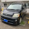 toyota noah 2004 CFJ1759870 image 3