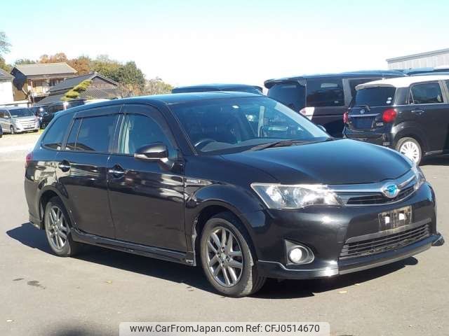 toyota corolla-fielder 2013 -TOYOTA--Corolla Fielder DAA-NKE165G--NKE165-7017718---TOYOTA--Corolla Fielder DAA-NKE165G--NKE165-7017718- image 1