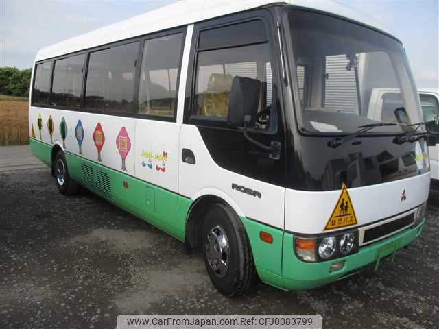 Mitsubishi fuso rosa