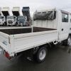 isuzu-elf-truck-2016-25686-car_c36cfda2-0366-442d-813b-a31d84cef6da