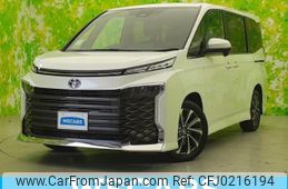 toyota voxy 2023 quick_quick_6AA-ZWR90W_ZWR90-0141846