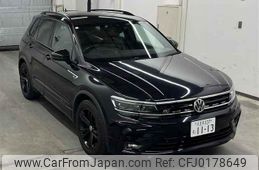 volkswagen tiguan 2018 quick_quick_LDA-5NDFGF_WVGZZZ5NZKW803802