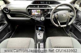 toyota aqua 2017 CFJ1633902