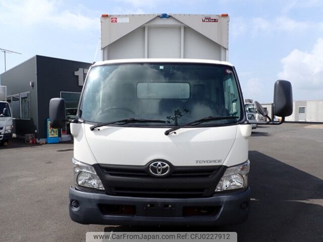 toyota toyoace 2017 -TOYOTA--Toyoace TKG-XZU720--XZU720-0012711---TOYOTA--Toyoace TKG-XZU720--XZU720-0012711- image 2