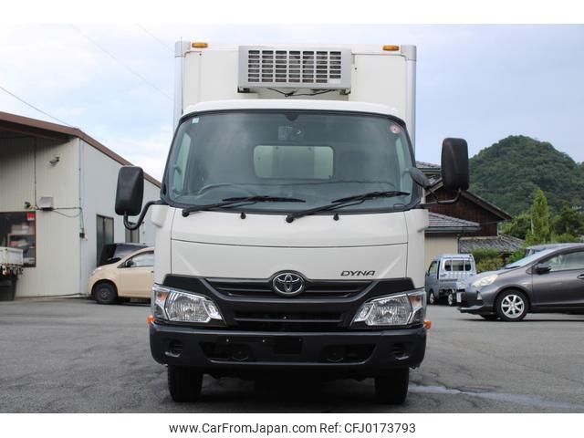 toyota dyna-truck 2017 quick_quick_TKG-XZU605_XZU605-0016660 image 2