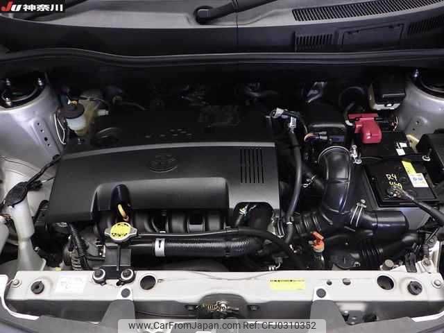 toyota sienta 2013 TE4092 image 2