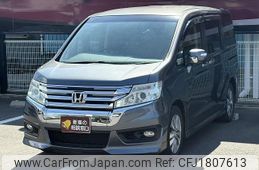 honda stepwagon 2012 CFJ1807613