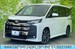 toyota noah 2023 quick_quick_6AA-ZWR90W_ZWR90-0086157