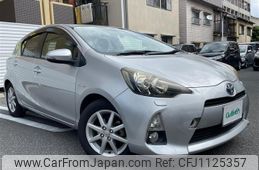 toyota aqua 2013 -TOYOTA--AQUA DAA-NHP10--NHP10-6145272---TOYOTA--AQUA DAA-NHP10--NHP10-6145272-