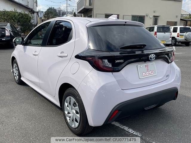 toyota yaris 2020 -TOYOTA--Yaris 6AA-MXPH10--MXPH10-2002862---TOYOTA--Yaris 6AA-MXPH10--MXPH10-2002862- image 2