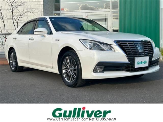 toyota crown 2014 -TOYOTA--Crown DAA-AWS211--AWS211-6002063---TOYOTA--Crown DAA-AWS211--AWS211-6002063- image 1