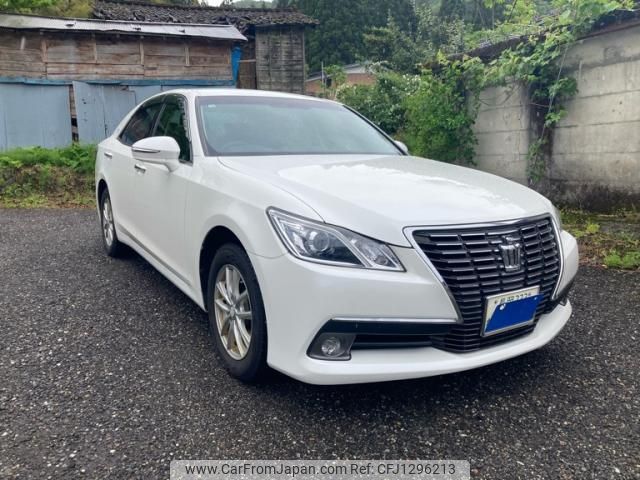 toyota crown 2012 -TOYOTA--Crown DBA-GRS211--GRS211-6000118---TOYOTA--Crown DBA-GRS211--GRS211-6000118- image 1
