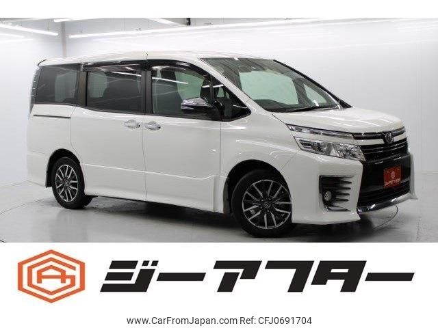 toyota voxy 2016 -TOYOTA--Voxy DBA-ZRR80W--ZRR80-0215904---TOYOTA--Voxy DBA-ZRR80W--ZRR80-0215904- image 1