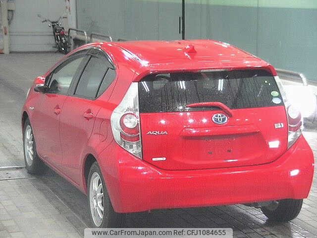 toyota aqua 2013 -TOYOTA--AQUA NHP10-2241687---TOYOTA--AQUA NHP10-2241687- image 2