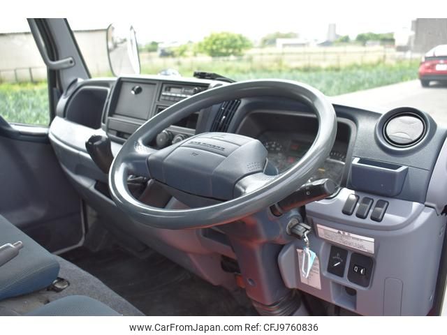 mitsubishi-fuso canter 2014 GOO_NET_EXCHANGE_0700226A30240502W001 image 2