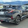 toyota c-hr 2017 quick_quick_DAA-ZYX10_ZYX10-2005847 image 3