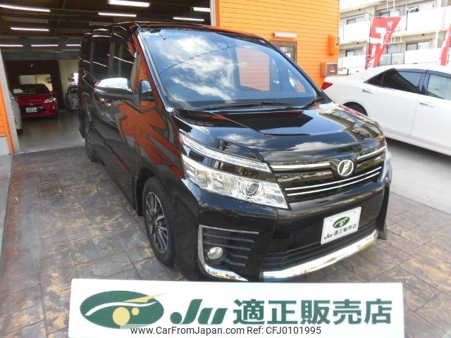 toyota voxy 2016 -TOYOTA 【名変中 】--Voxy ZRR80W--0232260---TOYOTA 【名変中 】--Voxy ZRR80W--0232260- image 1