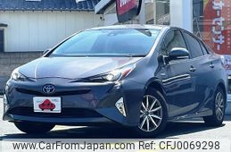 toyota prius 2017 -TOYOTA--Prius DAA-ZVW55--ZVW55-8042550---TOYOTA--Prius DAA-ZVW55--ZVW55-8042550-