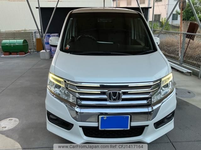 honda stepwagon 2015 CFJ1417164 image 2