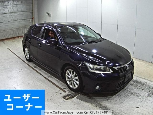 lexus ct 2011 CFJ1797481 image 1