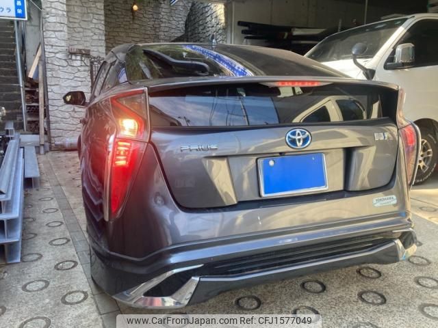 toyota prius 2016 CFJ1577049 image 2