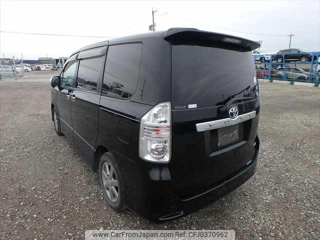 toyota voxy 2009 NIKYO_KA72706 image 1