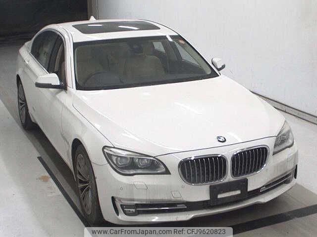 bmw 7-series 2014 -BMW--BMW 7 Series YA30-0C992947---BMW--BMW 7 Series YA30-0C992947- image 1