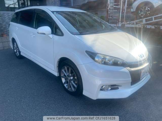 toyota wish 2015 CFJ1651628 image 1