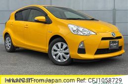 toyota aqua 2012 -TOYOTA--AQUA DAA-NHP10--NHP10-2147694---TOYOTA--AQUA DAA-NHP10--NHP10-2147694-