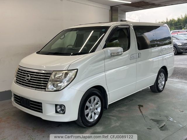 nissan elgrand 2005 -NISSAN--Elgrand E51-150309---NISSAN--Elgrand E51-150309- image 1