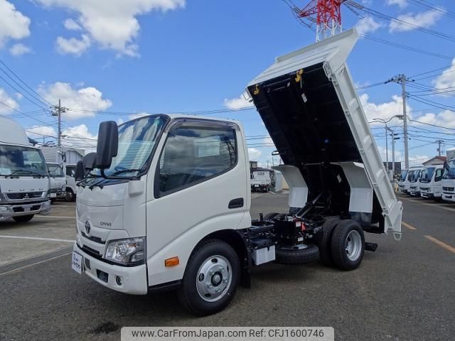 toyota dyna-truck 2025 CFJ1600746 image 2