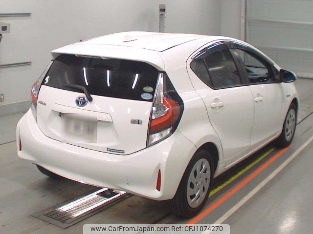toyota aqua 2018 -TOYOTA--AQUA NHP10-6680137---TOYOTA--AQUA NHP10-6680137- image 2