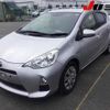 toyota aqua 2012 CFJ1300683 image 10